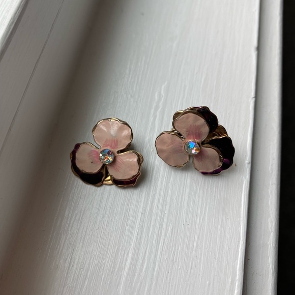 Vintage Violet Clip On Earrings 1950’s - Picture 3 of 6